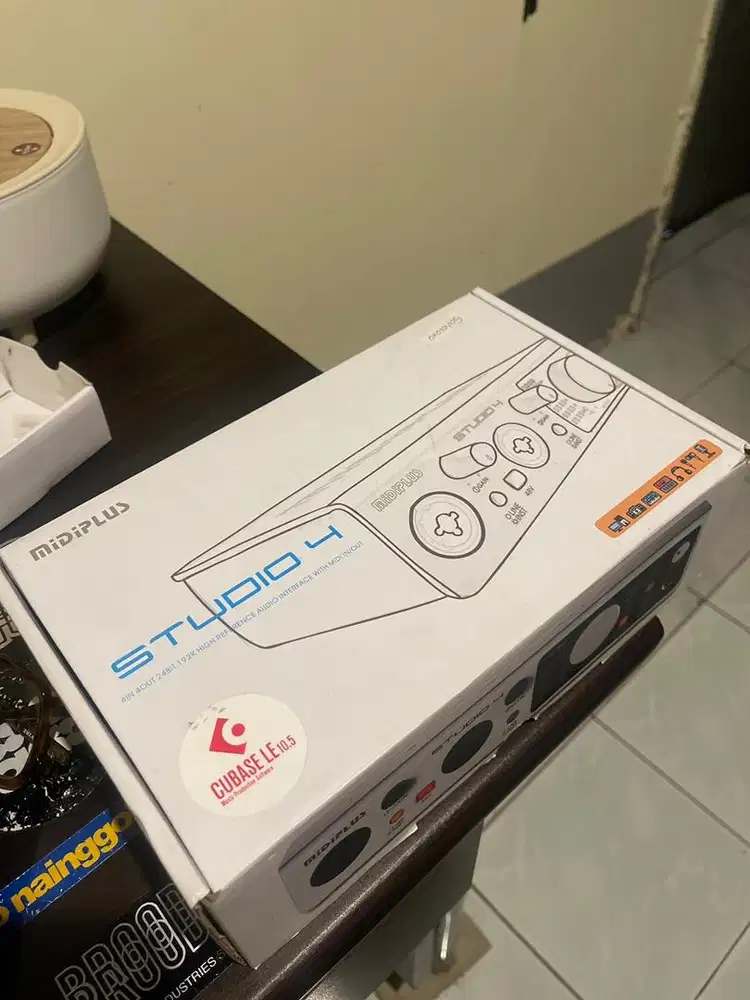 SOUNDCARD MIDIPLUS STUDIO 4