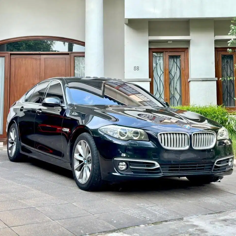 (CASH) BMW 520i F10 LCI Facelift 2014