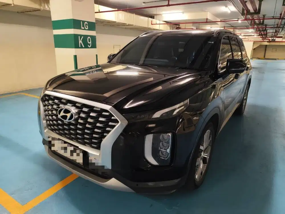 Hyundai Palisade Hitam AT 2022