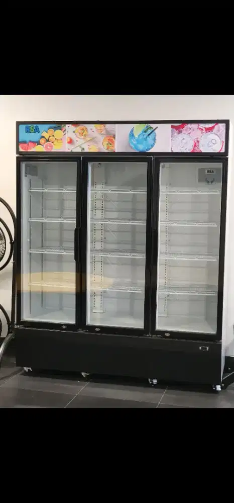 Kulkas 3 pintu kondisi 95% di jamin bagus