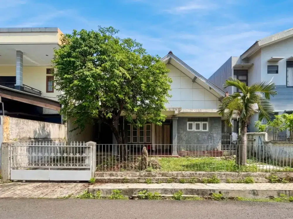 DIJUAL RUMAH HITUNG TANAH DI TEBET! BAYAR HARGA TANAHNYA AJA, DAPET DIMENSI LEBAR 12 METER YANG SUPER LANGKA