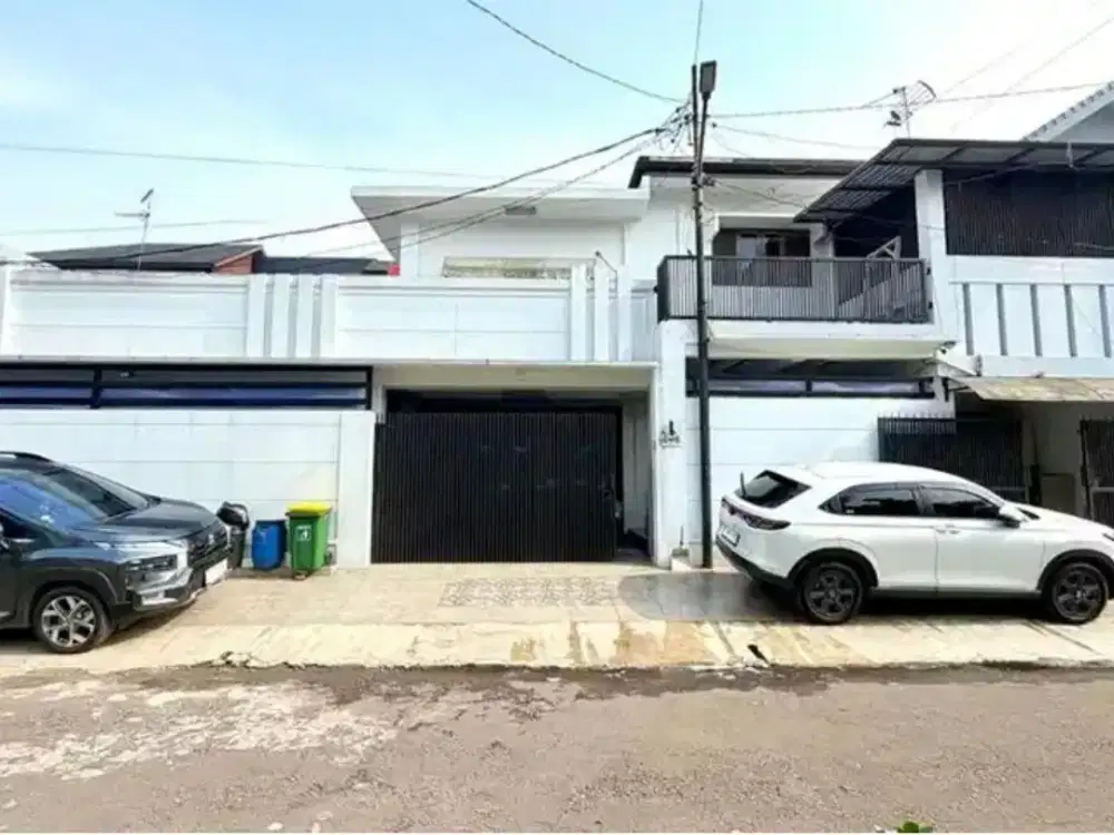 Rumah Mewah di Antapani Tanjungsari dekat Terminal Antapani Bandung | LA299