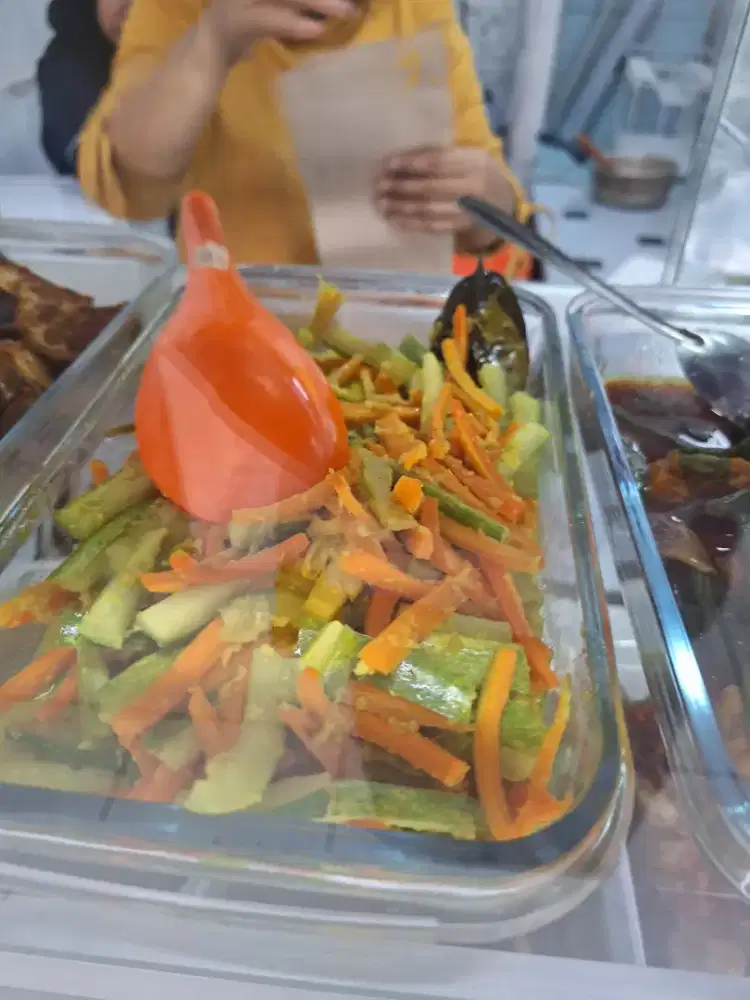 Dibutuhkan tukang masak warteg