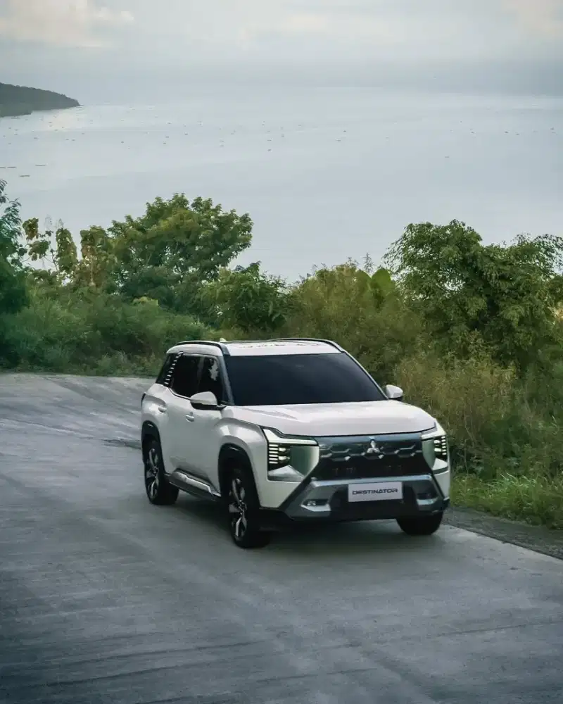 Mitsubishi Destinator