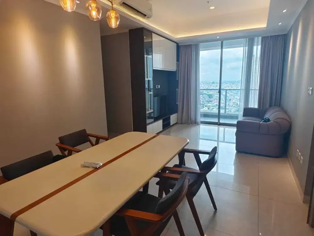 Disewakan Taman Anggrek Residences Type 3 BR + 1 Jakarta Barat