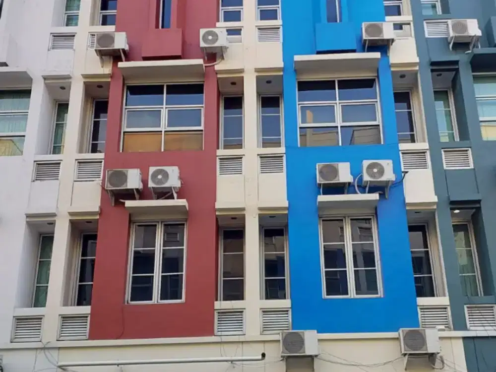 Ruko Gandeng Strategis Bandengan Indah Siap Pakai untuk Kantor & Usaha