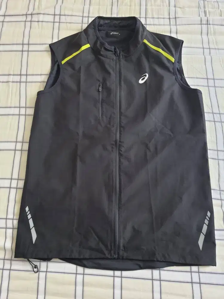 Asics Rompi Windbreaker