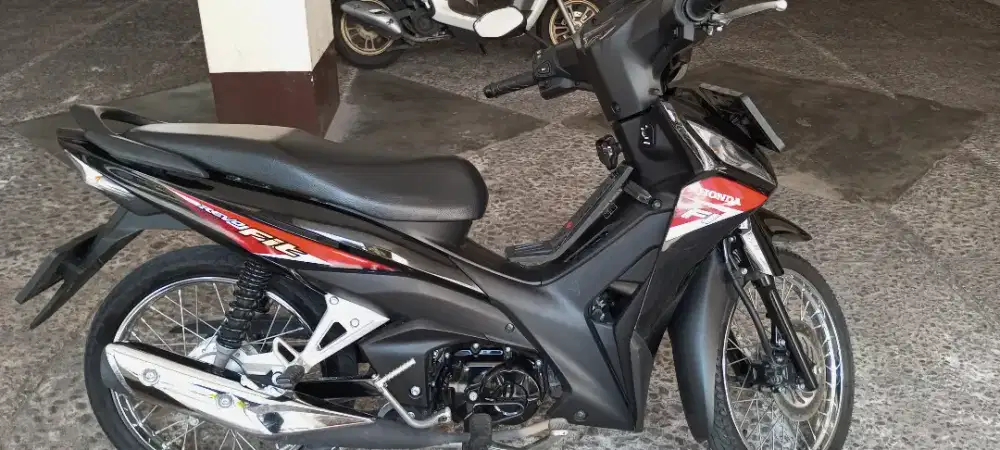 Dijual Honda Revo Fit 2025