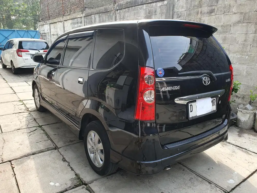 Toyota Avanza 2010 Bensin matic