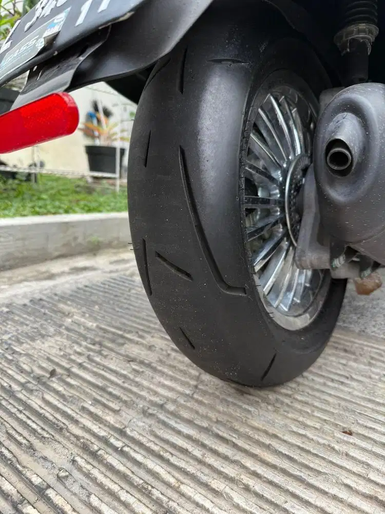 Vespa GTS 150 2021 (LIKE NEW)