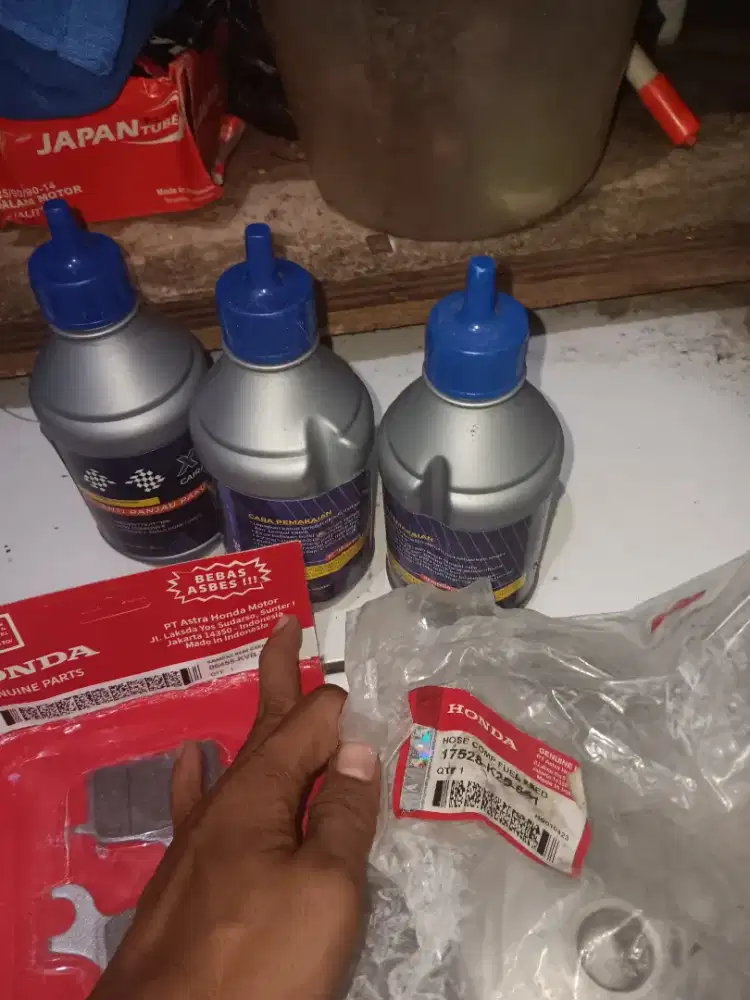 Kampas Rem Depan Honda Dan 3 Cairan Ban Tubeless