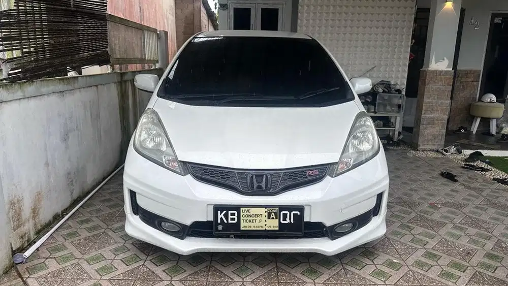 Honda jazz rs 2012 matic