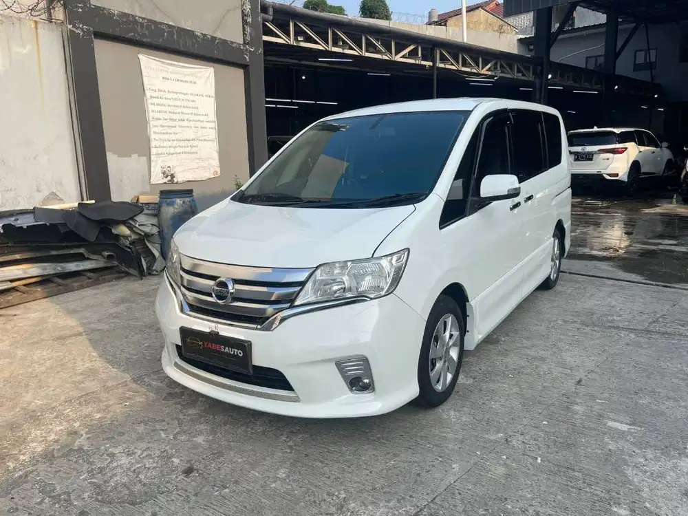 Nissan Serena HWS 2013 Automatic Jaminan Istimewa bgt Siap