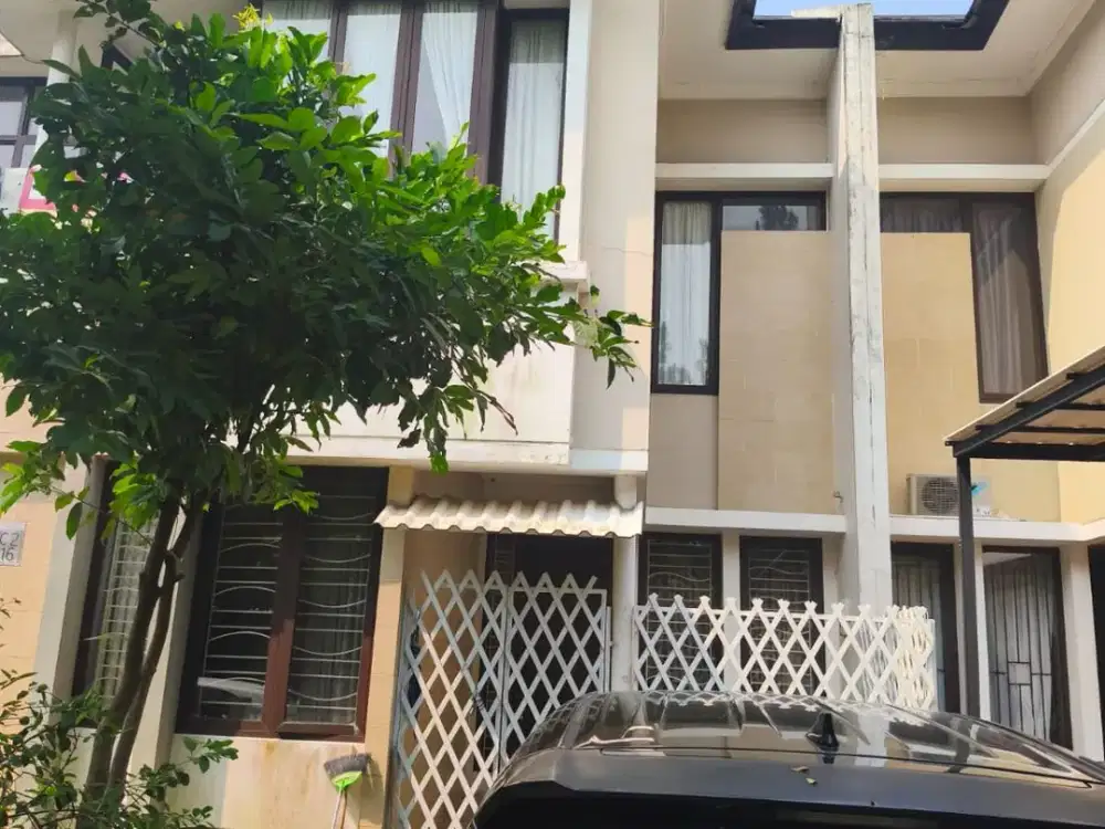 For sale Rumah Eminent Ilustria