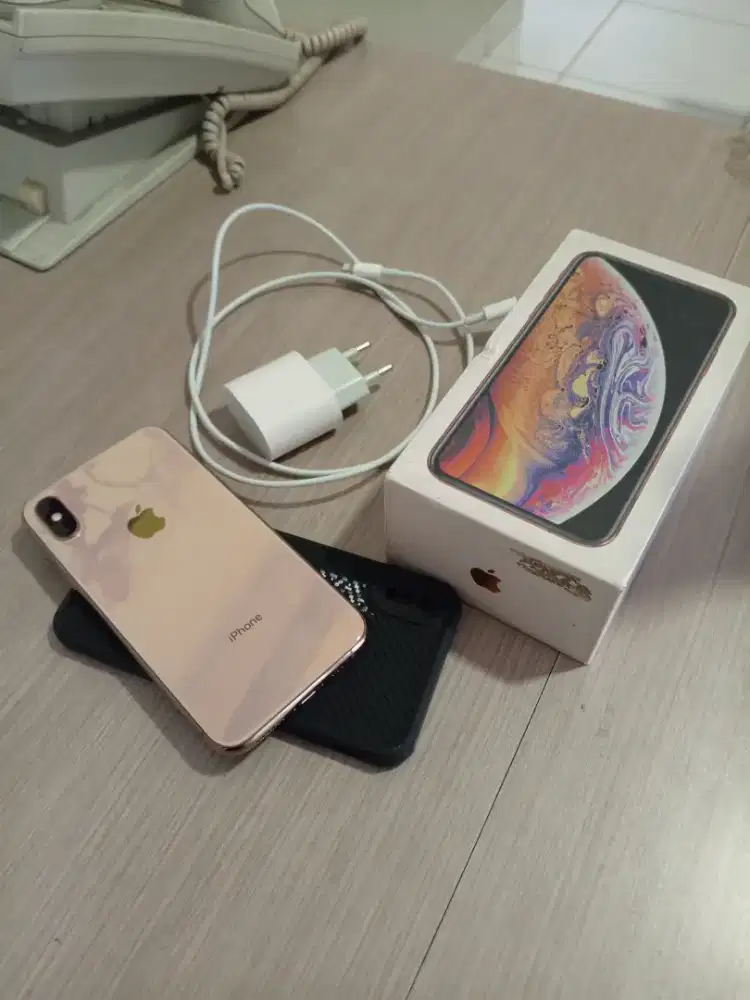 iPhone xs 256 all operator
