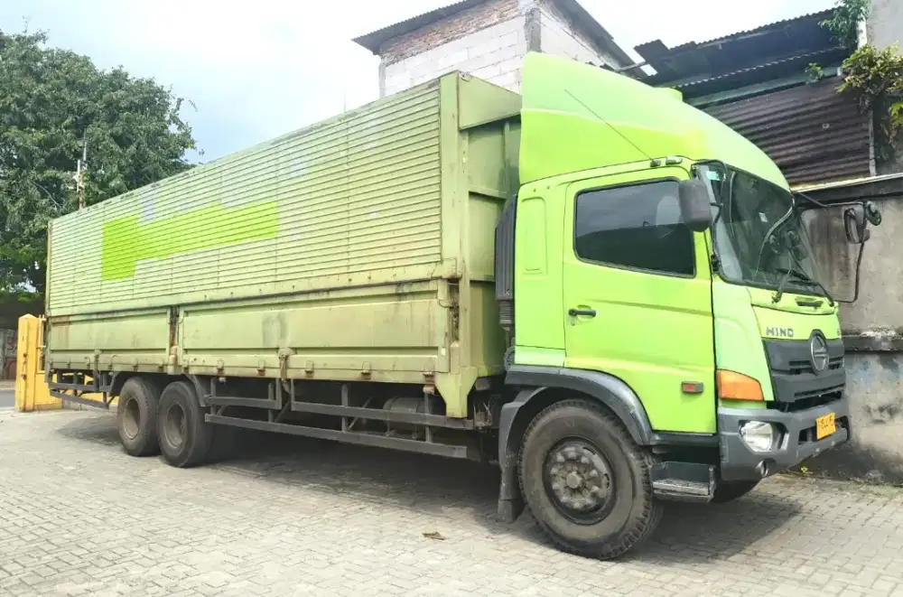 MULUS+banBARU MURAH Hino tronton 6x2 FL 235 JW wingbox 2019 wing box