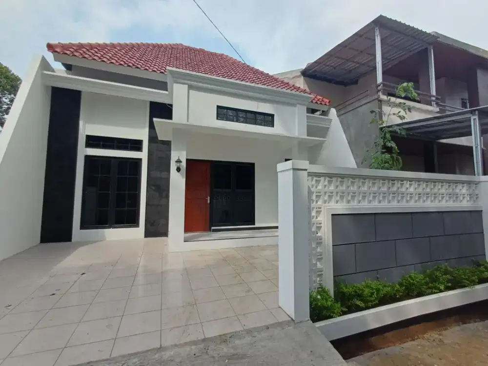 Rumah Baru Siap Huni dekat dengan jalan Raya  gunungpati semarang
