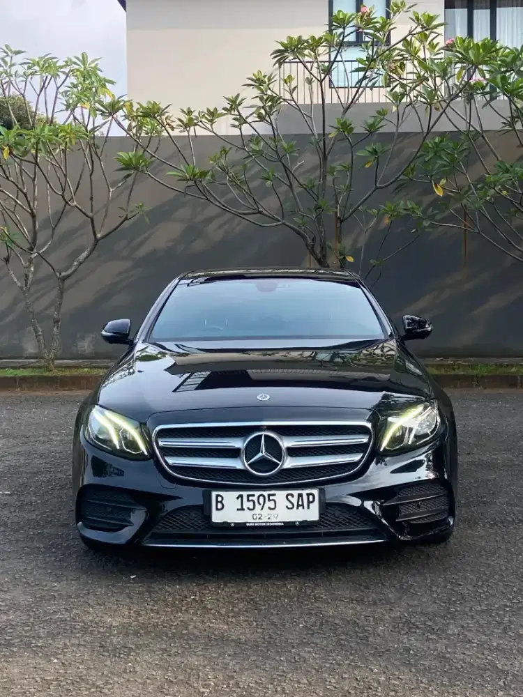 Km50Ribu Mercedes-Benz E300 Amg At 2018