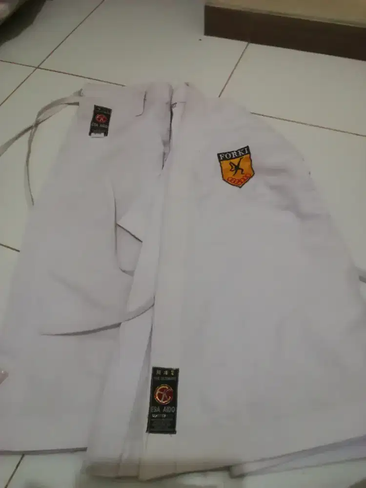 Baju karate bekas masih bagus