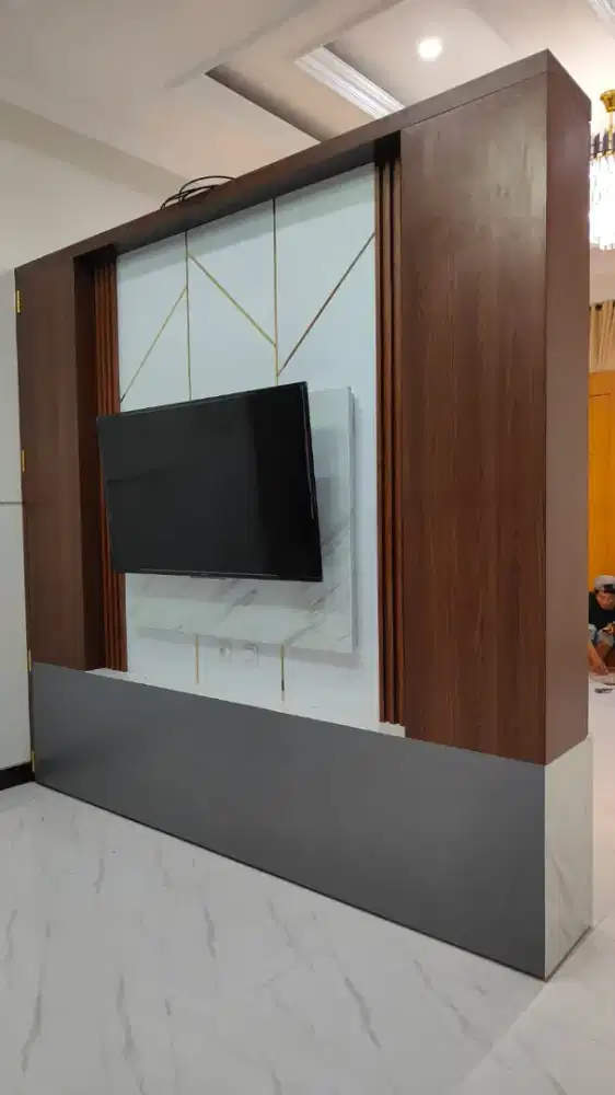 Bidrop tv / tempat tv / penyekat ruangn
