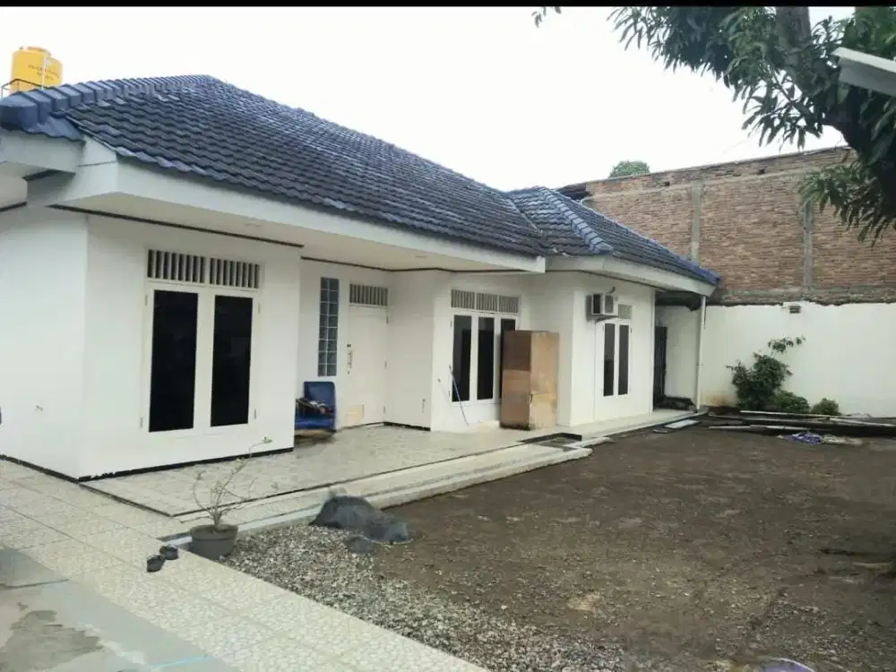 Tanah Komersial di Ciputat Timur Tangerang Selatan - Lokasi Pinggir Jalan Raya Utama