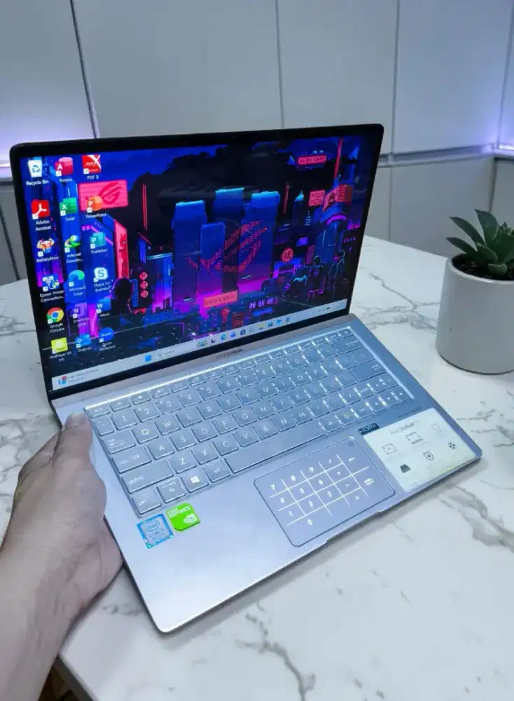 Laptop Design slim Asus Zenbook Core i7 Ram 16/512gb Ssd Dual Vga COD