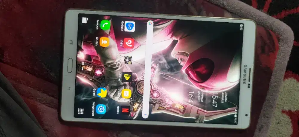 SAMSUNG TAB S  ( SM - T 705 )