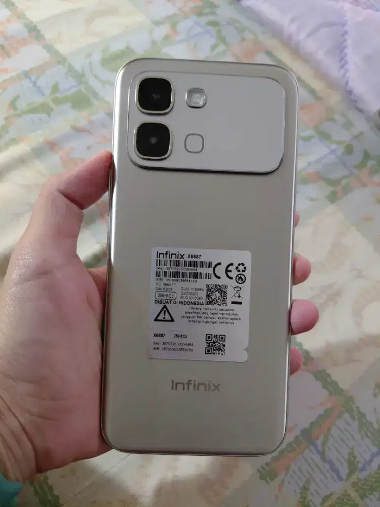 Infinix Note Edge 5G 8/256 fullset no minus