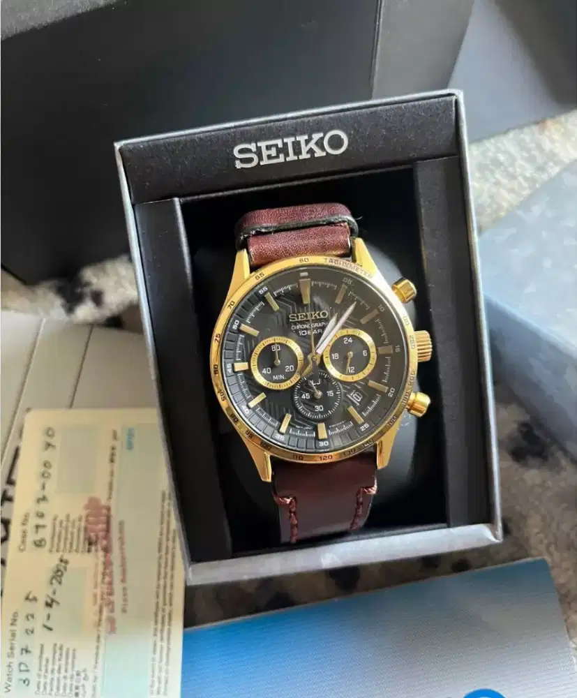 Dijual Seiko Solar CHRONOGRAPH gold