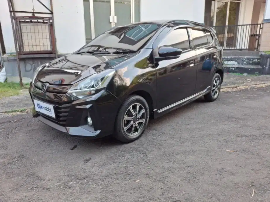 Like New - Daihatsu Ayla 1.2 R Bensin-AT 2023 Hitam