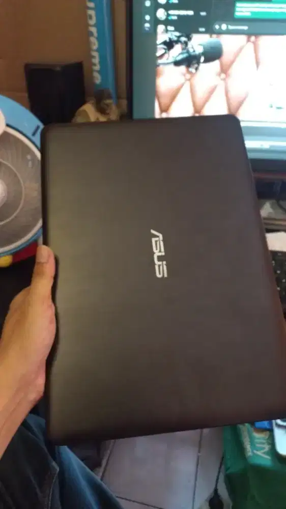 Laptop asus x411s