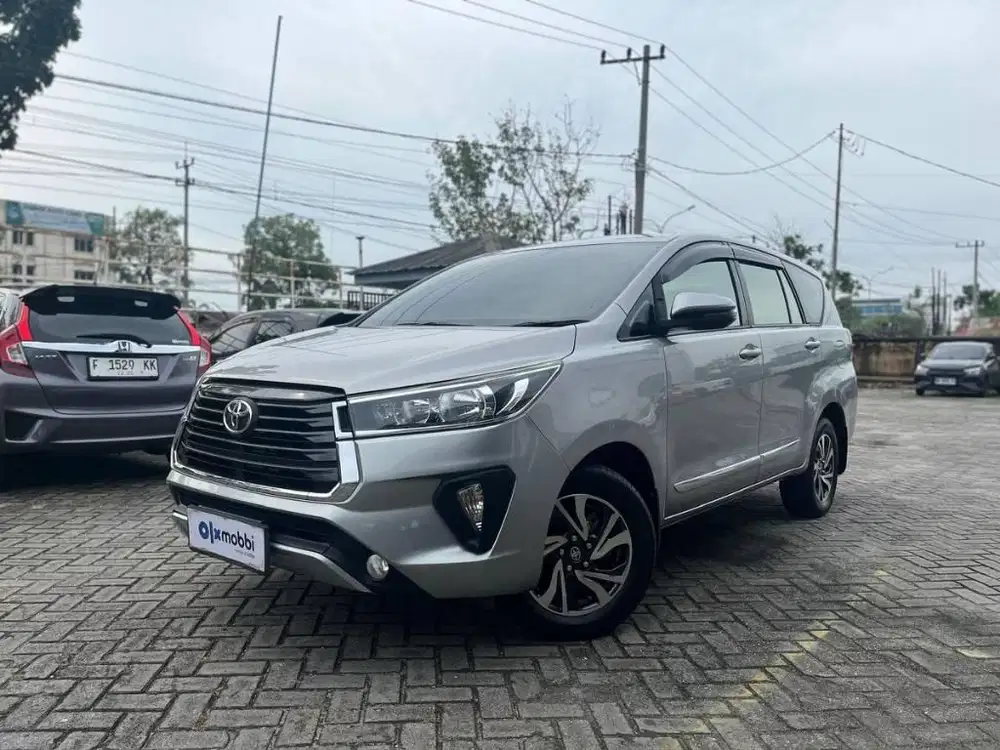 TOYOTA INNOVA 2.4 G SOLAR AT 2021 - TRE