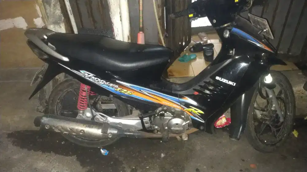 Suzuki Shogun 125