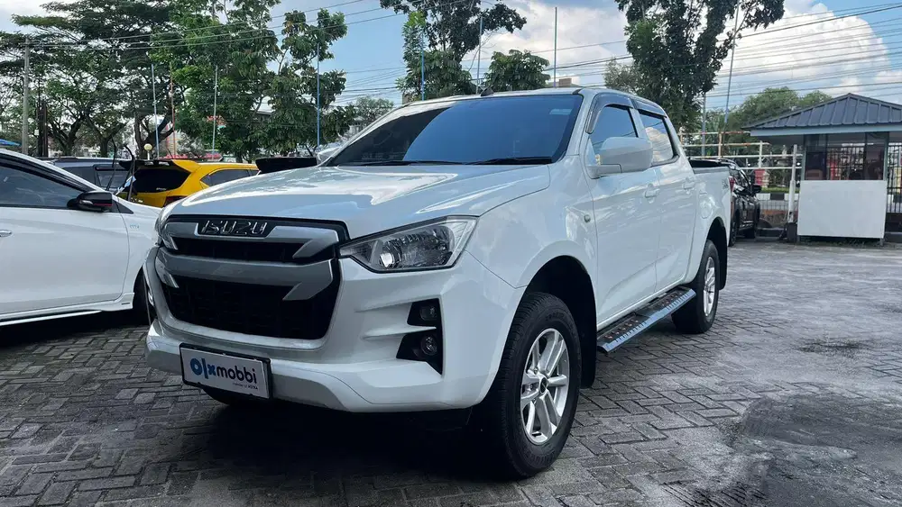 ISUZU DMAX 1.9 DOUBLE CABIN SOLAR MT 2023 - TBD