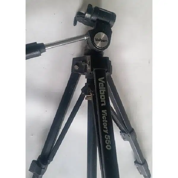 Vintage Driepoot / Tripod  MERK VELBON VICTORY 550 MADE IN JAPAN