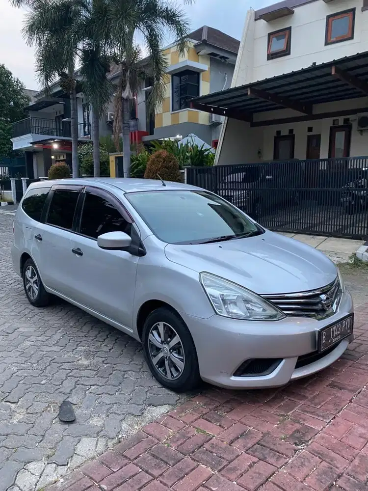 Nissan Grand livina 2016 Bensin