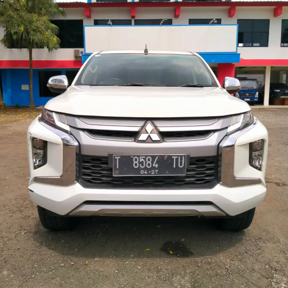 MITSUBISHI TRITON EXCEED DC 2.4 4X4 MT 2022