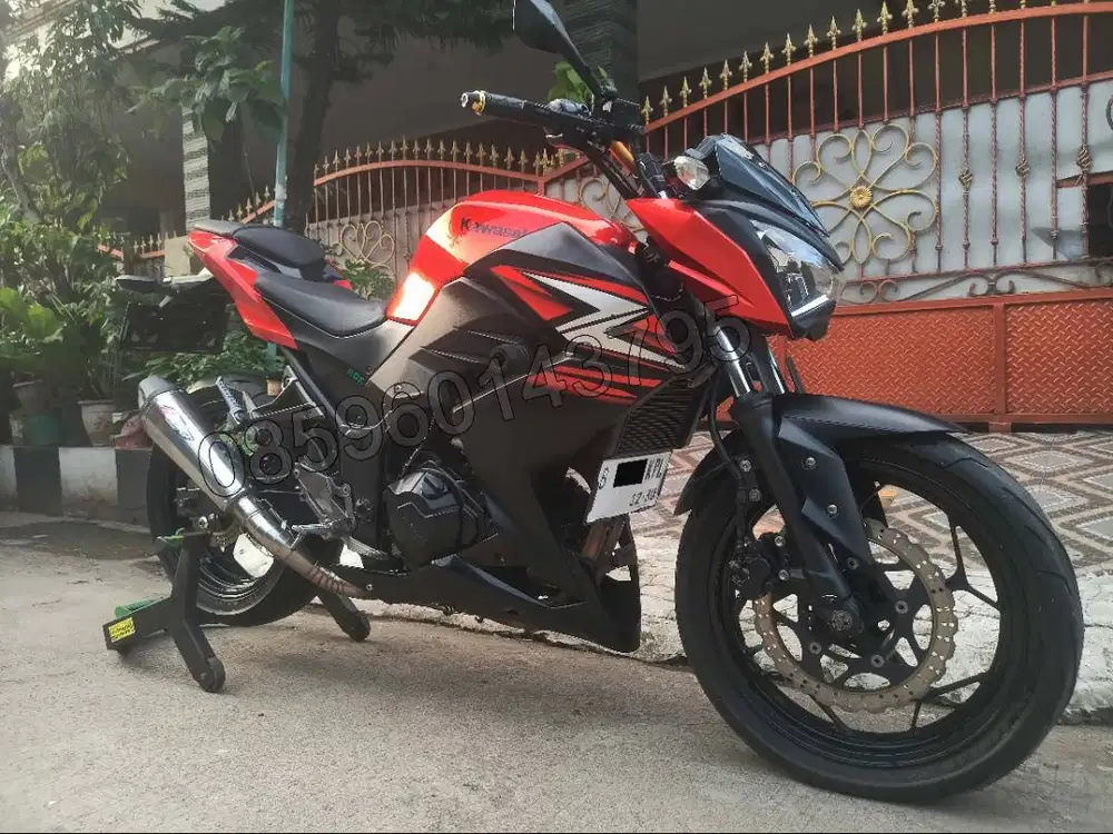 KAWASAKI NINJA Z250 FI 2014 Istimewa Terawat Mulus Orange Hitam Km17rb