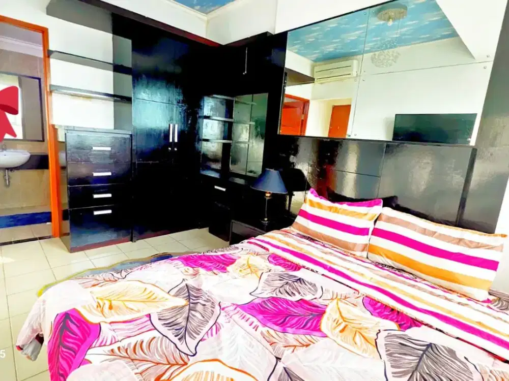 Dijual Cepat Apartemen Marbella Kemang Residence 3 BR Fully Furnished Dekat SCBD, GBK dan Senopati - NEGO