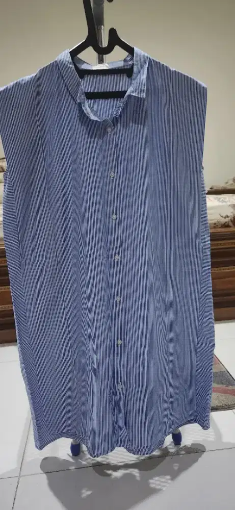 Terusan santai gaudi, biru garis garis