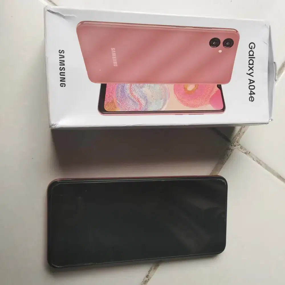 Di jual Hp Samsung A04e 3/32