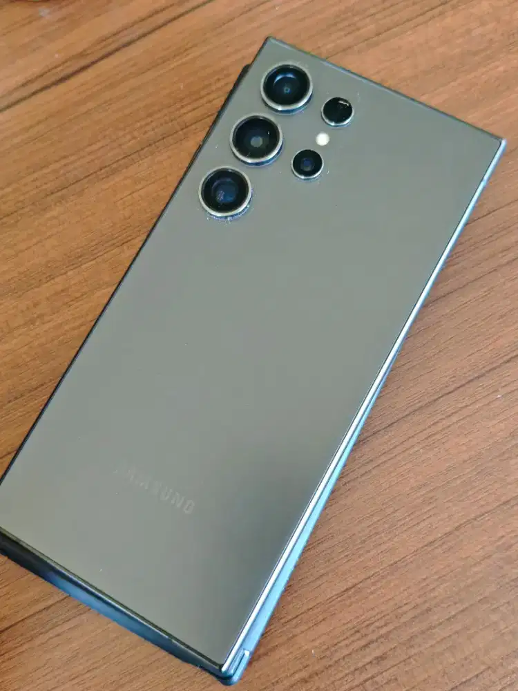 Samsung S24 ultra 12/512