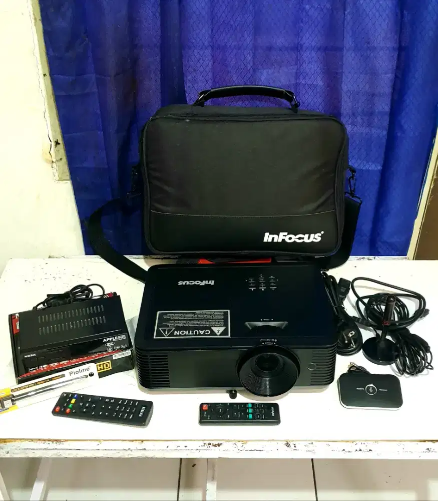 Projector InFocus IN114AA