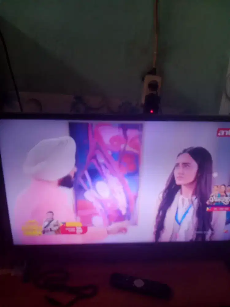 Tv plat 42 in masih mulus