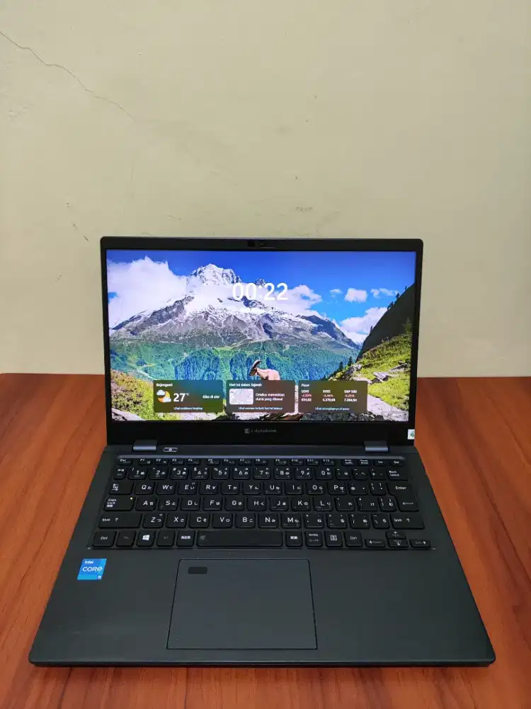 TOSHIBA DYNABOOK G83/HS Core i5 Gen 11 RAM 8GB SSD 256GB Super Slim