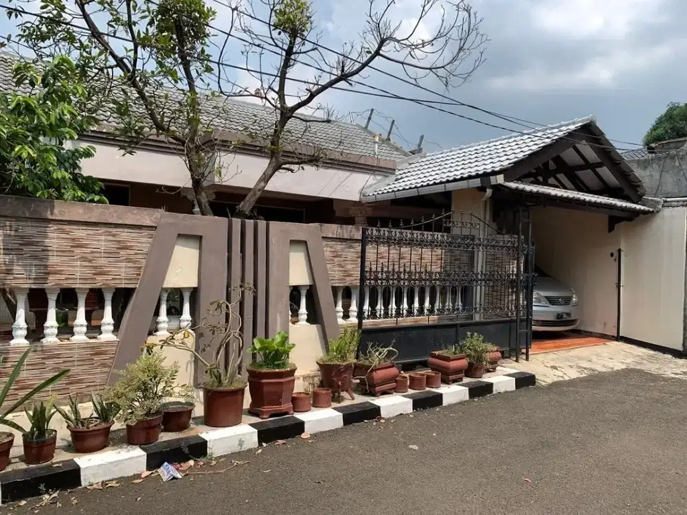 Rumah Lokasi premium di Bumi Kemanggisan Indah Palmerah Jakarta Barat
