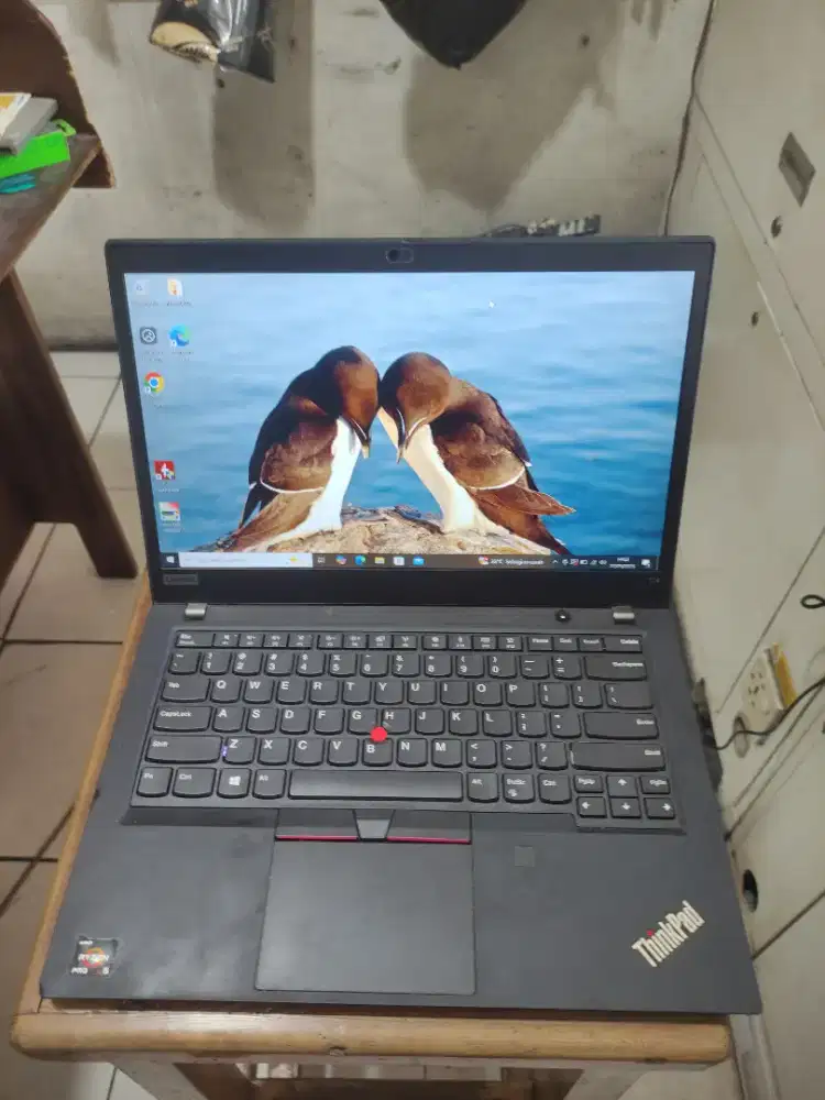 B683 Laptop Lenovo thinkpad T14 AMD Ryzen 5pro-4650u Ram 16gb SSD 256g