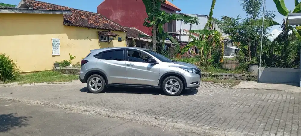Dijual HR-V Type S MT tahun 2015