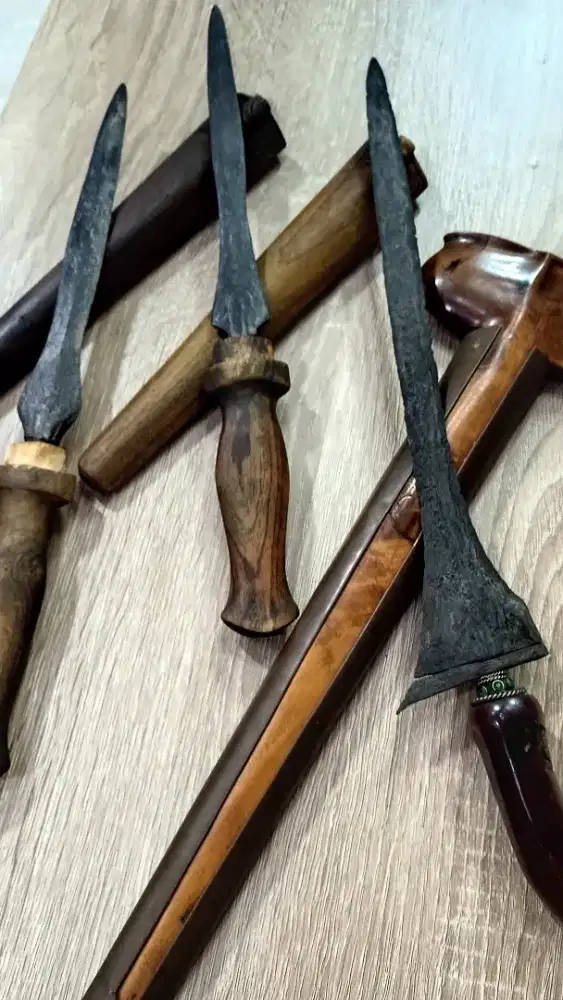 Borongan 3 pusaka keris di maharkan