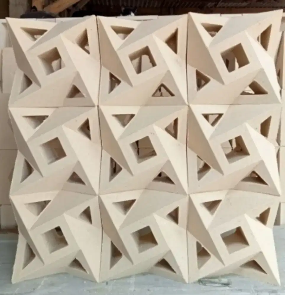 LOSTER BETON MINIMALIS